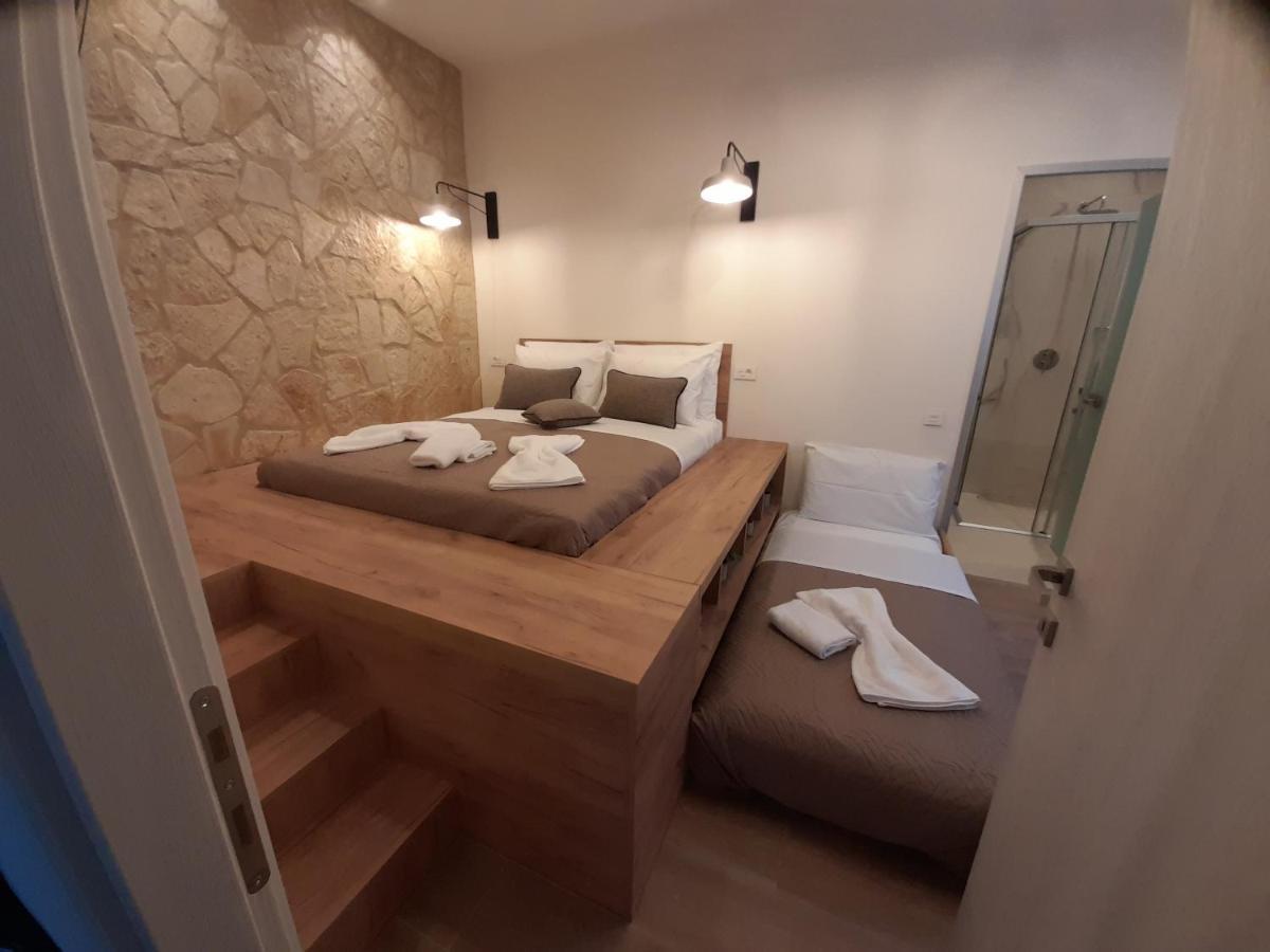 Melitta'S Luxury Apartments Anthousa  Exterior foto